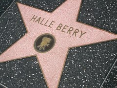 Halle Berry - СМИ и новости